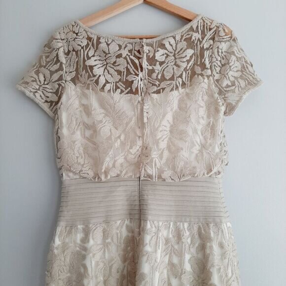 TADASHI SHOJI Embroidered Lace Cap Sleeve Blouson Knee Length Cream Dress Sz 6 - Picture 11 of 15